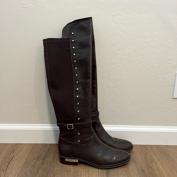 Vince Camuto Pelda Boots - Picture 3 of 8
